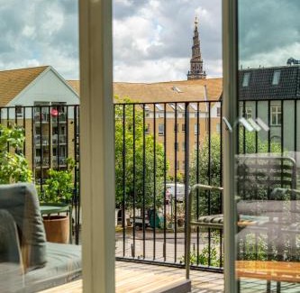 Christianshavn Apartment | Prime Copenhagen Harborfront - Exclusive Area