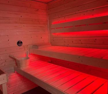 Grenelle Apartment | Relais Cocorico - Town House 4 Private Suites, AC Cinema Gym & Sauna