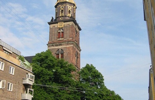 Vanlose House | Room in Copenhagen / *Sleep & Go CPH* / Room NR. 8