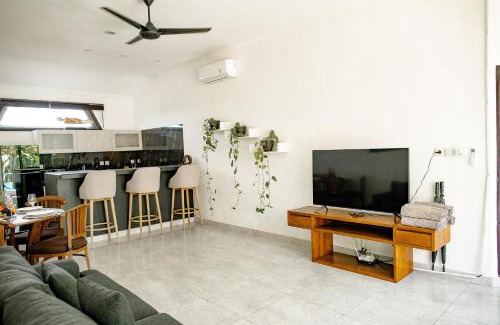 Laksmana Villa | Saga Villas Oasis