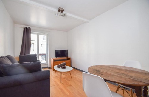 Montreuil Apartment | Studio 2 pers proche Métro Ligne 9 et limite Vincennes