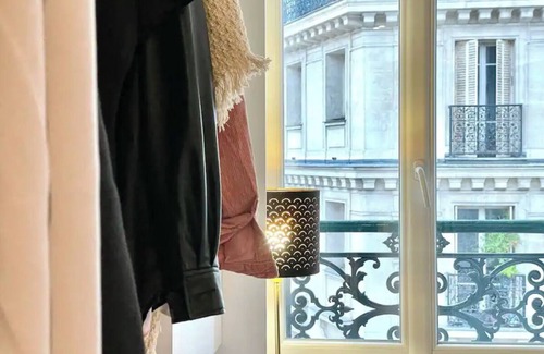 Arsenal Apartment | Studio Central, Hyper Lumineux & vue Dégagée !