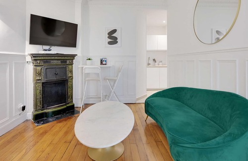 17th Arrondissement Apartment | Superb appt - 17th ard - Mobility lease
