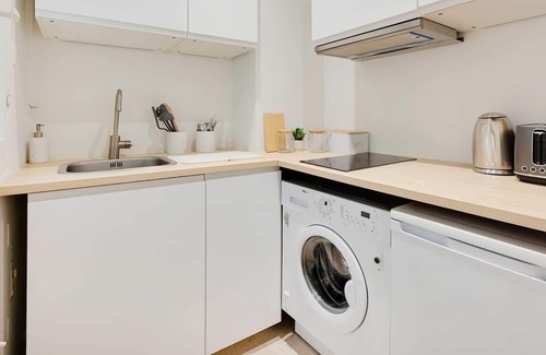 17th Arrondissement Apartment | Superb appt - 17th ard - Mobility lease