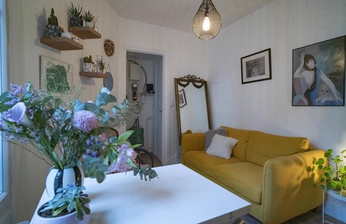 18th Arrondissement Apartment | Superb cosy and bright apt near Sacré Coeur