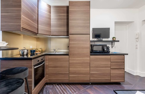 Ternes Apartment | Sweett | Troyon - Three Bedroom Apartment, Sleeps 6