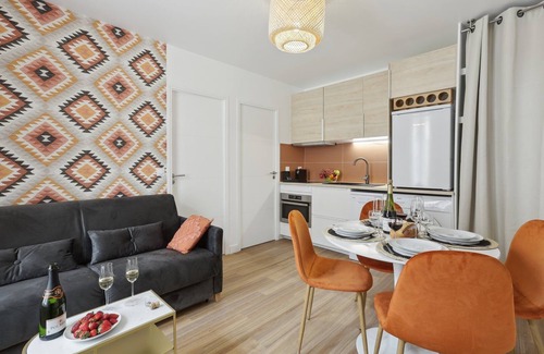 Montreuil Apartment | TBS 147 - Charming and modern apartment