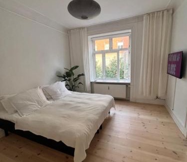 Frederiksberg Apartment | Unique location
