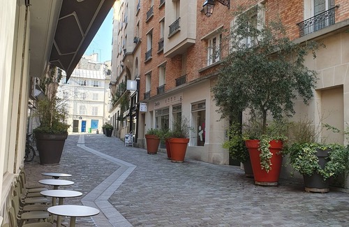 Jardin des plantes Apartment | Very well located apartment in the heart of the Latin Quarter in Paris