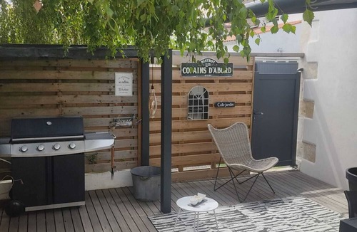 Dompierre-sur-Mer House | À 10 Minutes de l Île de ré