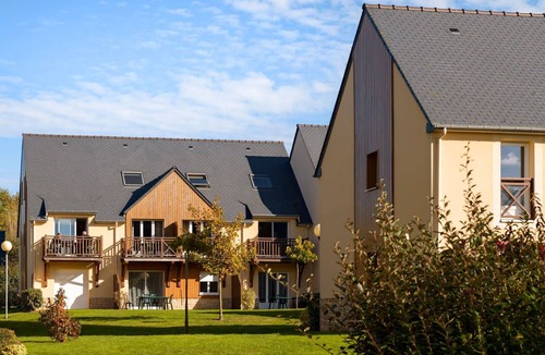 Saint-Briac-sur-Mer Condo | À 300m de la plage ! Charmant T2 + terrasse