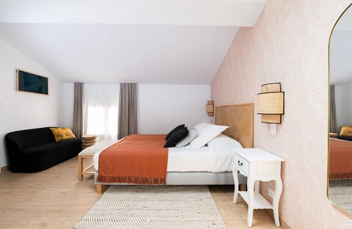 Cerbere Hotel | À 50m de la plage ! Chambre moderne + piscine