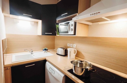 Ax-les-Thermes Condo | À deux pas du centre | T2 + cabine avec AC