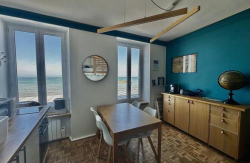 Arromanches-les-Bains Apartment | À l'est - Studio vue mer sur la digue