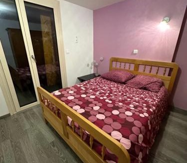 Vorges-les-Pins House | À la Combote