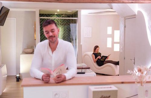 Montrevault-sur-Evre Apartment | À la folie - Loft & Spa