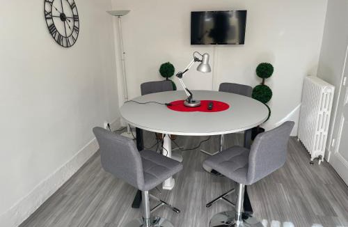 Villeboeuf - Fauriel - Vivaraize House | À la maison