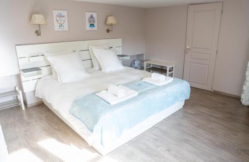 Cuisery Apartment | À La Motte - PARC