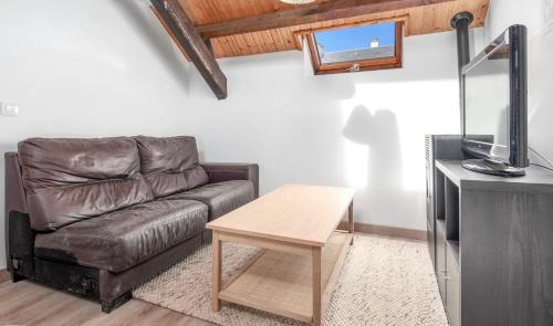 Canfranc Apartment | Ático Canfranc alquiler larga estancia