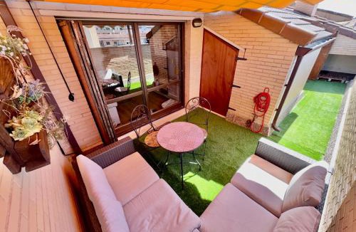 Casco Antiguo Apartment | Ático Guara&Pirineos