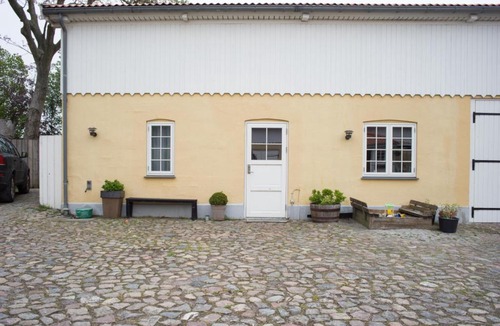 Solroed Municipality House | Åmarksgård Guesthouse