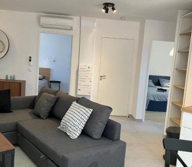 Saint-Nizier-sous-Charlieu House | Échappée Véloire