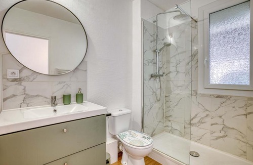 Marmande Apartment | Écrin Émeraude - studio centre Marmande