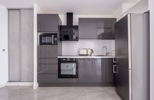 Levallois-Perret Apartment | Écrin de Charme à Levallois