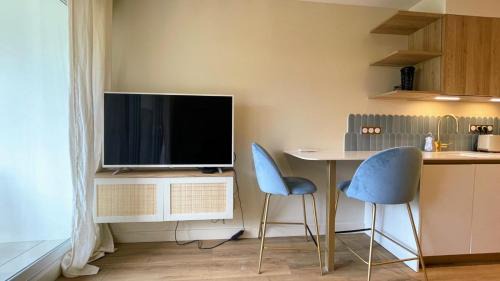 La Petite Motte Apartment | Écume et Sérénité Parking Privé Wifi Clim et LIT en 140