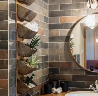 Torchefelon Bed & Breakfast | ÉCURIE DES 2 TOURS