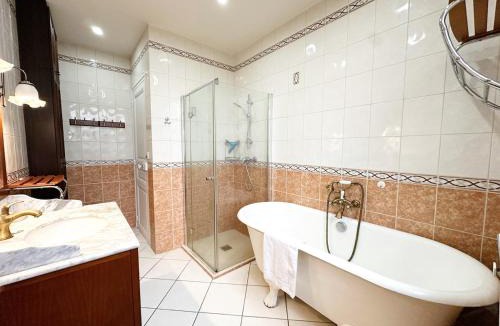 Saint-Germain-en-Laye Apartment | Élégant Duplex 5 Pièces - Calme - Idéal Familles