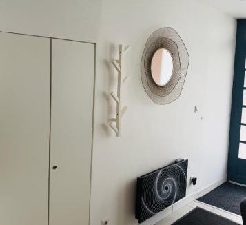 Neuilly-Saint-Front Apartment | Élégant et cosy 2 pièces entre histoire et champagne