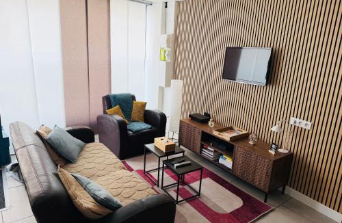 Neuilly-Saint-Front Apartment | Élégant et cosy 2 pièces entre histoire et champagne