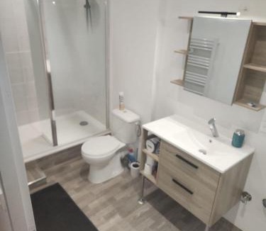 Montauban Apartment | Élégant T4 Montauban - proche gare, parking facile