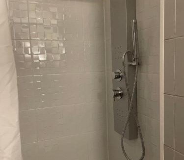 Barriere Saint Marc Apartment | Étape du faubourg I Centre Orléans I Parking