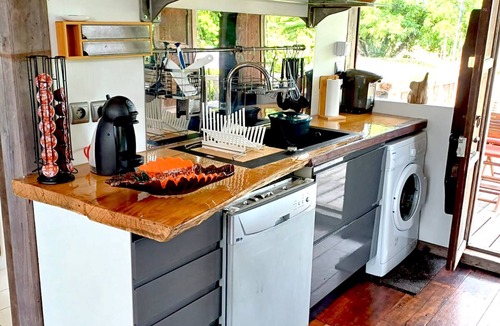 Saint-Sulpice-de-Roumagnac House | Évasion malaisienne en Dordogne