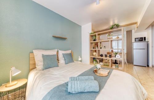 Tarbes Apartment | Évasion à deux, studio neuf et design à Tarbes, gare à 700 m, arrivée autonome