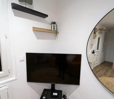 Villejuif Apartment | Évasion Douceur, studio proche de Paris, à deux pas du métro 14 et de Gustave Roussy