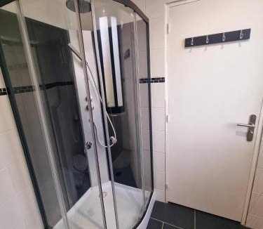 Noisy-le-Grand Apartment | Évasion entre Paris, Disneyland et bords de Marne