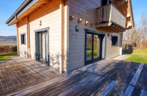Foncine-le-Haut Ski Chalet | Évasion jurassienne, séjour cosy bois