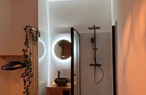 Centre-ville rive gauche Apartment | Île Tropical - Dodo Créole Laval