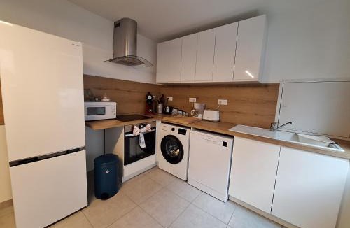 Arques House | Ô Charme Cachet