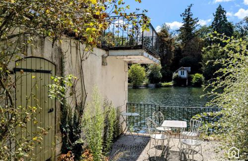 Olivet House | Ô fil de l'eau - Jardin, Cabanon d'Antan, Parking