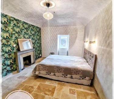 La Roche-sur-Grane House | Ô Fil De La Source
