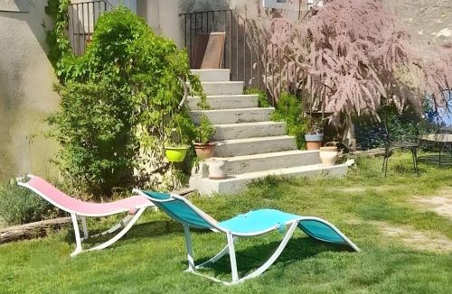 La Roche-sur-Grane House | Ô Fil De La Source