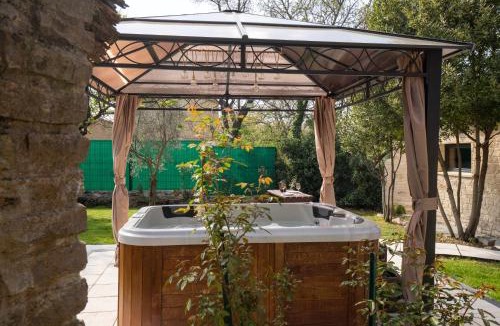 Murles House | Ô Jacuzzi du Mazet