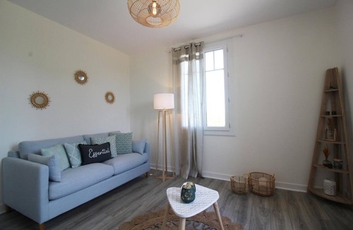 Lussac House | Ô Jamard - Lussac - Gîte