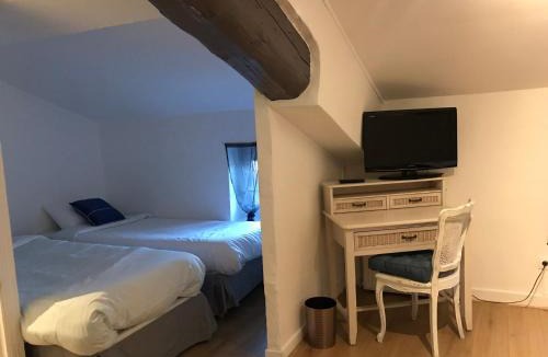 Neuville-sur-Saone Hotel | Ô Petit Nice