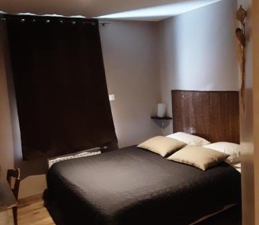 Montbrison Hotel | Ô ptit Bouillon