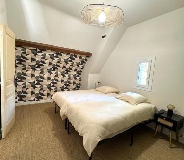 Saint-Martin-du-Vieux-Belleme House | Ô Refuge de Théo et Vic'